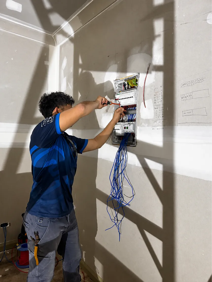 Residential & Commercial Electrical Services